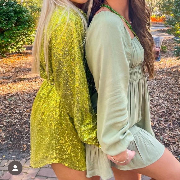 SEQUIN GREEN DRESS - Picture 1 of 2